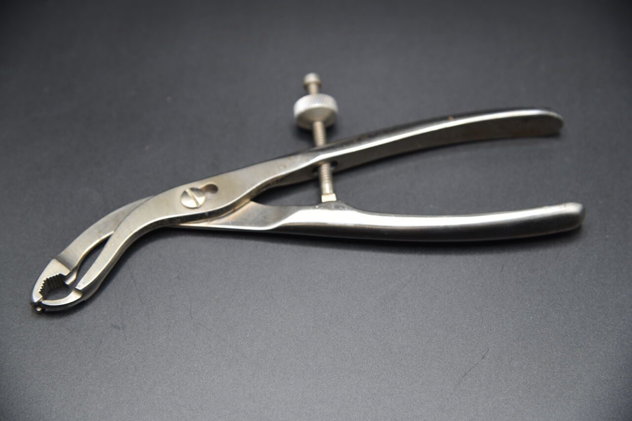 ZIMMER 2309-48 VERBRUFFE HOLDING FORCEPS — photo 3