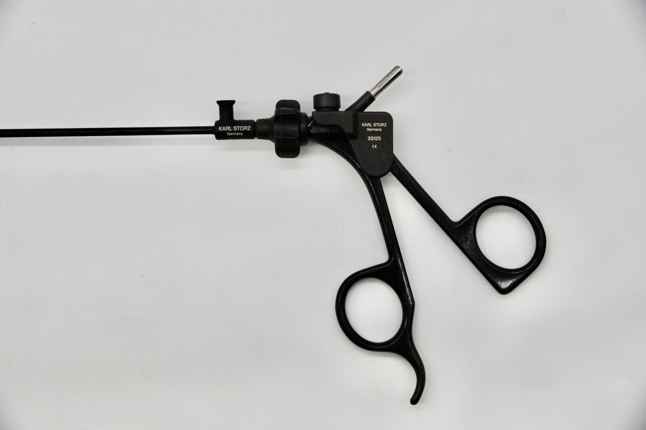 KARL STORZ 33125 Clickline Metal Handle w/ Hemostat Ratchet and 31310UL Forceps Insert — photo 2