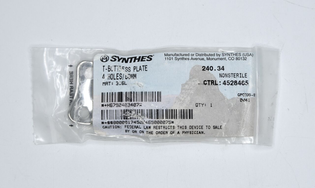 SYNTHES 240.34 T-BUTTRESS PLATE 4 HOLES/80MM — photo 1