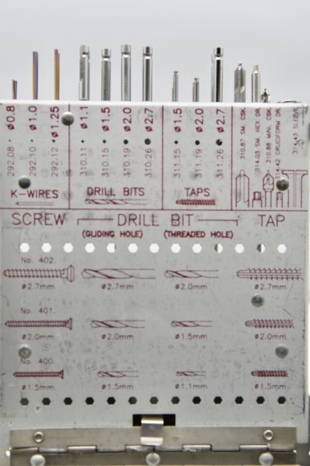 SYNTHES NA 125.48 Mini Fragment Instrument and Titanium Implant Set — photo 8