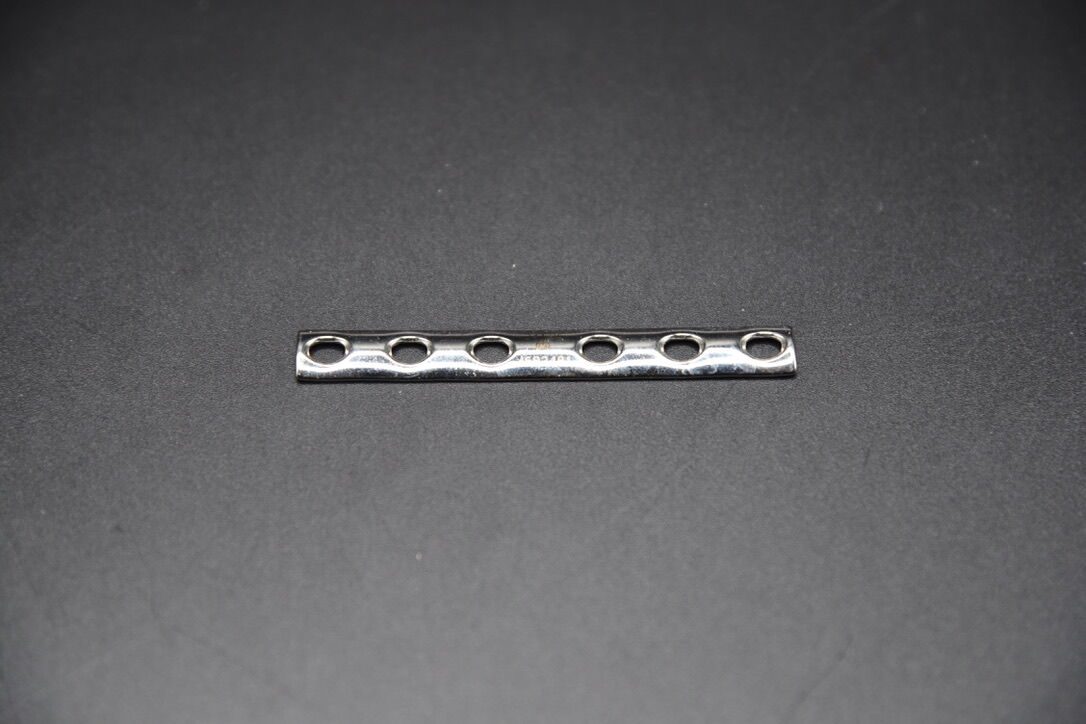 SYNTHES 241.36 One-Third Tubular Plate 73 L x 9mm W 12mm dia. 6 Holes, 3.5mm — photo 2