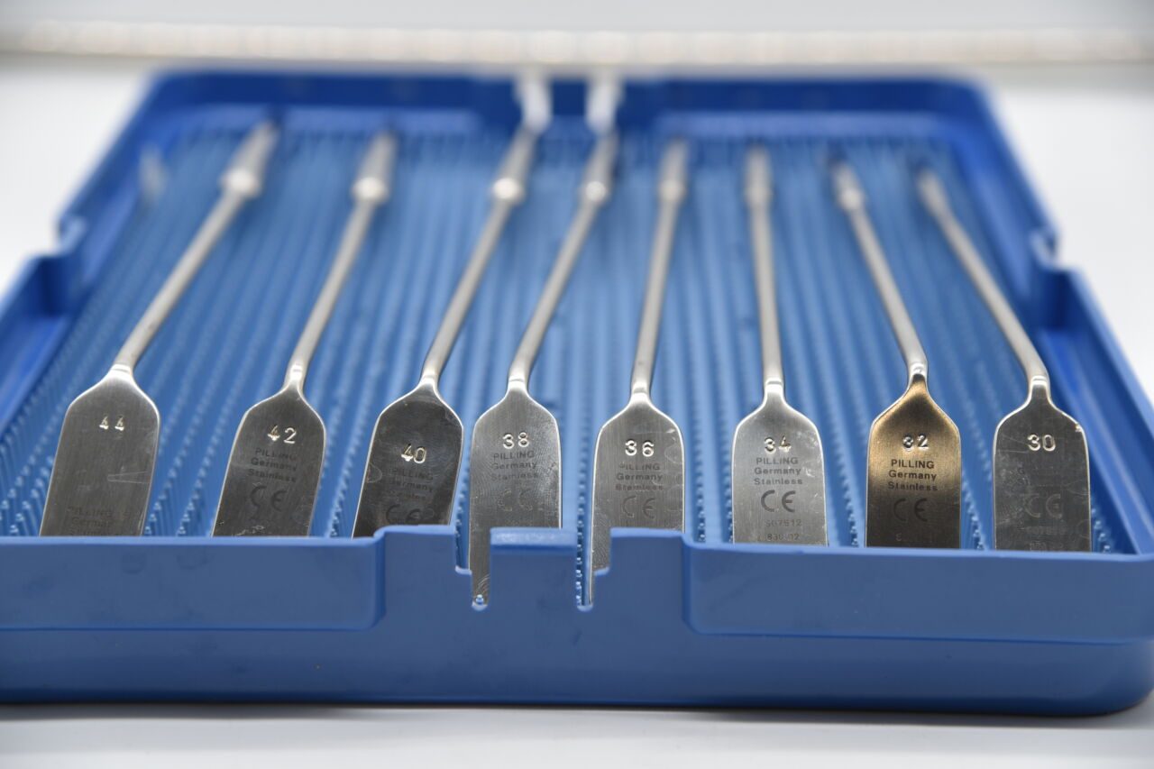 PILLING  WECK TELEFLEX Jackson Laryngeal Dilator Set ? Full 18-Piece Instrument Tray (Sizes 10?44) Jackson Laryngeal Dilator Set 18-Pieces — photo 3