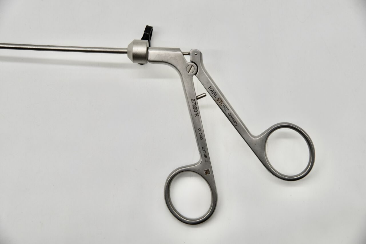 KARL STORZ 27290K Storz Nephro Fenestrated Stone Grasping Forceps, 10.5 FR — photo 2