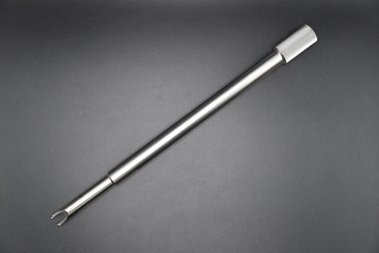 SYNTHES 388.366 SWISS Screwdriver with Knurled Handle For Click 'X Locking Cap — photo 3