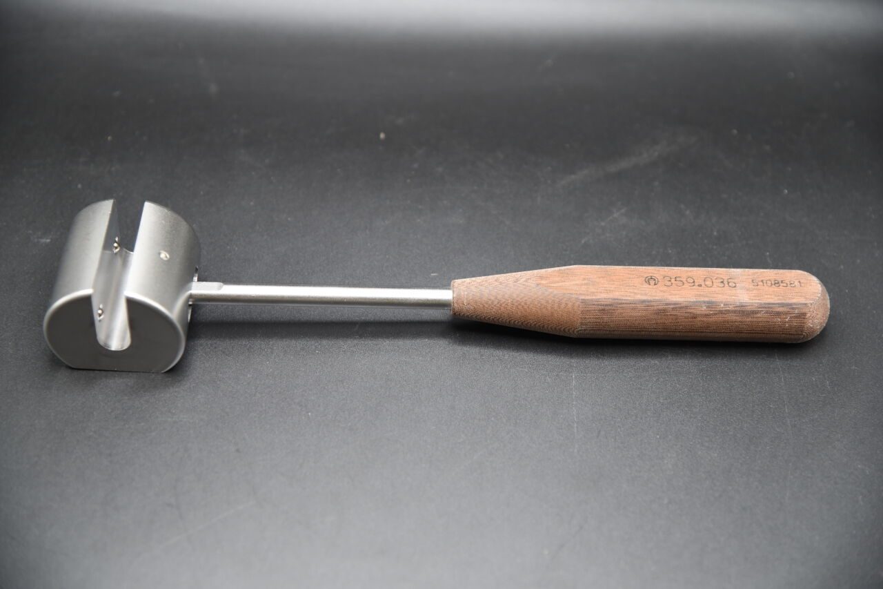 SYNTHES 359.036 Depuy Slide Hammer, For Flexible Humeral Nail — photo 5