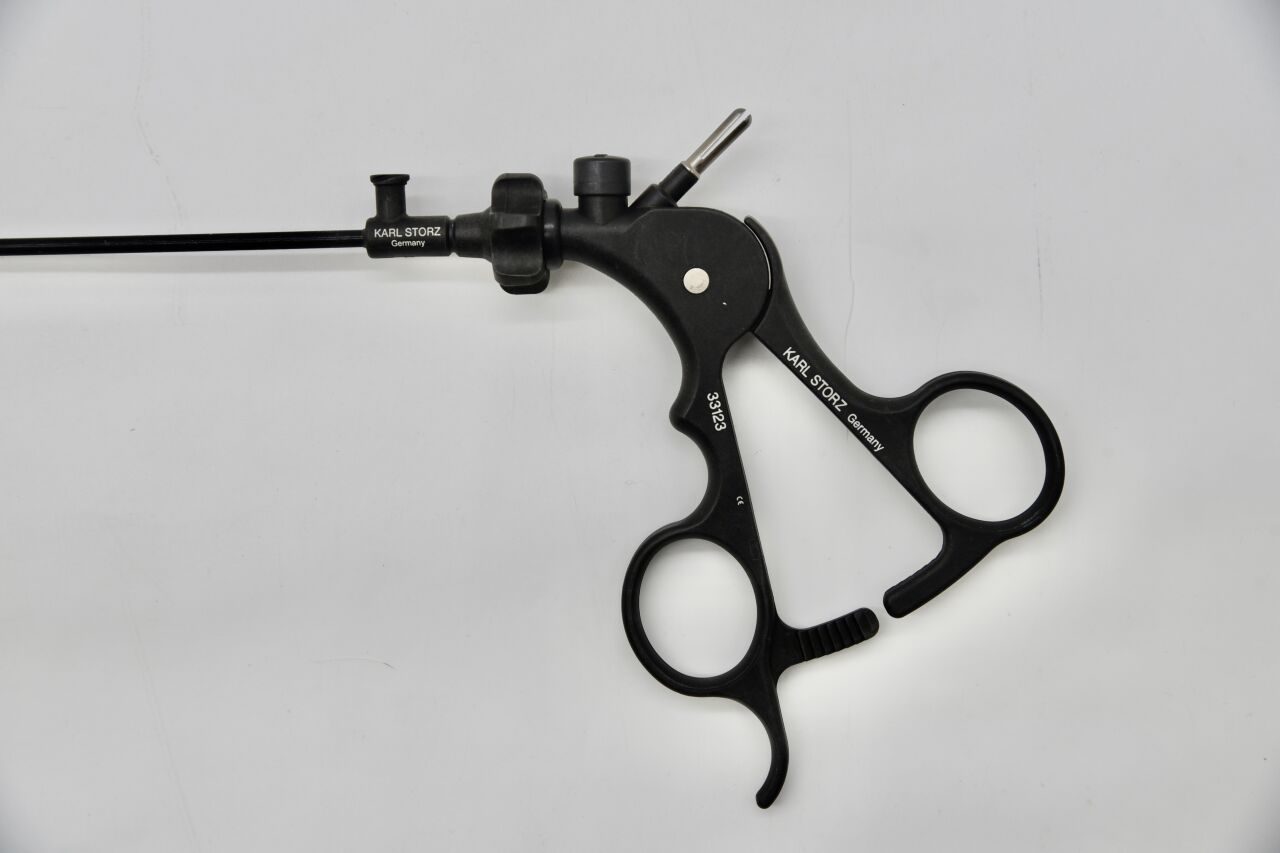 KARL STORZ 33123 Storz Clickline Plastic Handle w/ Hemostat Ratchet and 31310UL Forceps Insert — photo 4