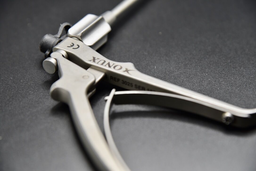 ONUX 3025 LAPAROSCOPIC SURGICAL ROTATING HANDLE, STAPLE REMOVER — photo 3