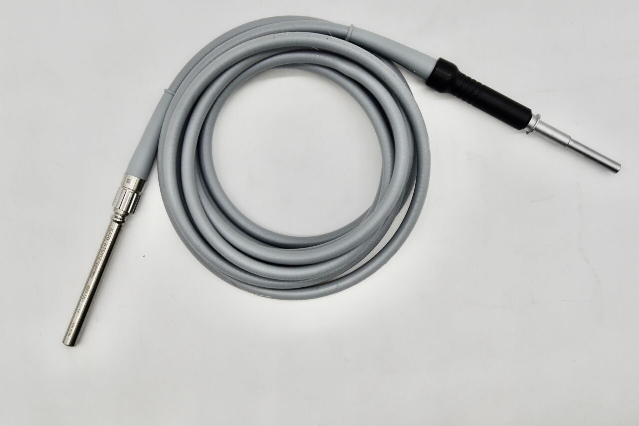 KARL STORZ 22260131 NTSC. 495 DC 22260131 NTSC Image 1 D1 Camera Head and 495 DC Light Fiber Optic Cable — photo 10
