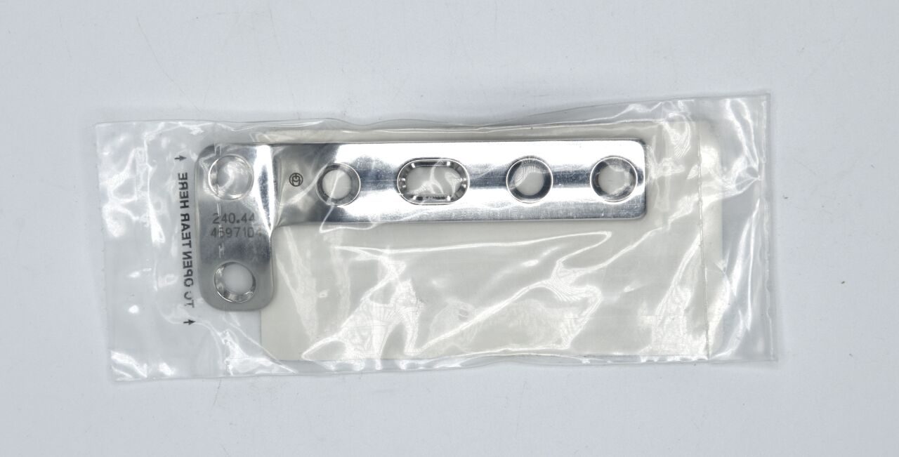 SYNTHES 240.44 L-BUTTRESS PLATE/85MM ANGLED LEFT FOR RIGHT TIBIA — photo 2