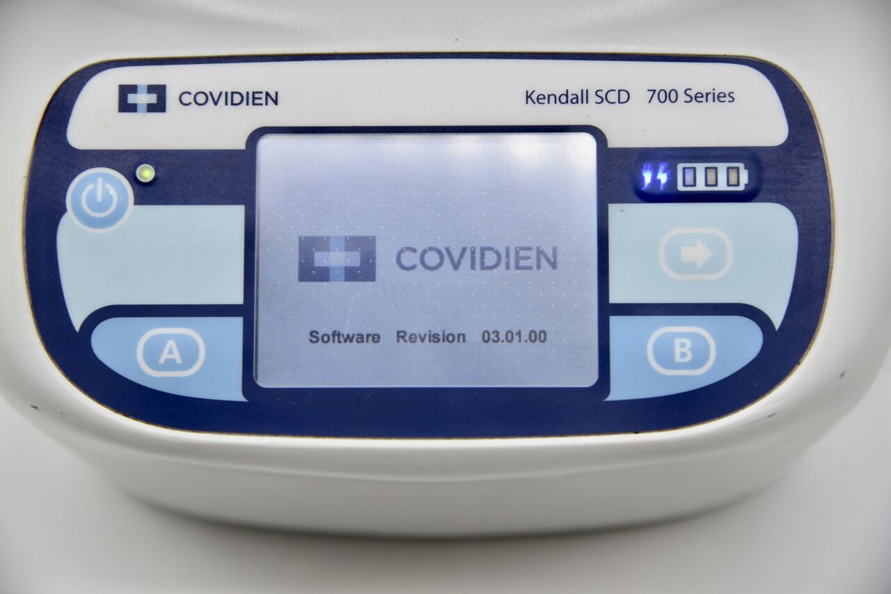 COVIDIEN 29525 700 Series Kendall SCD Controller — photo 2