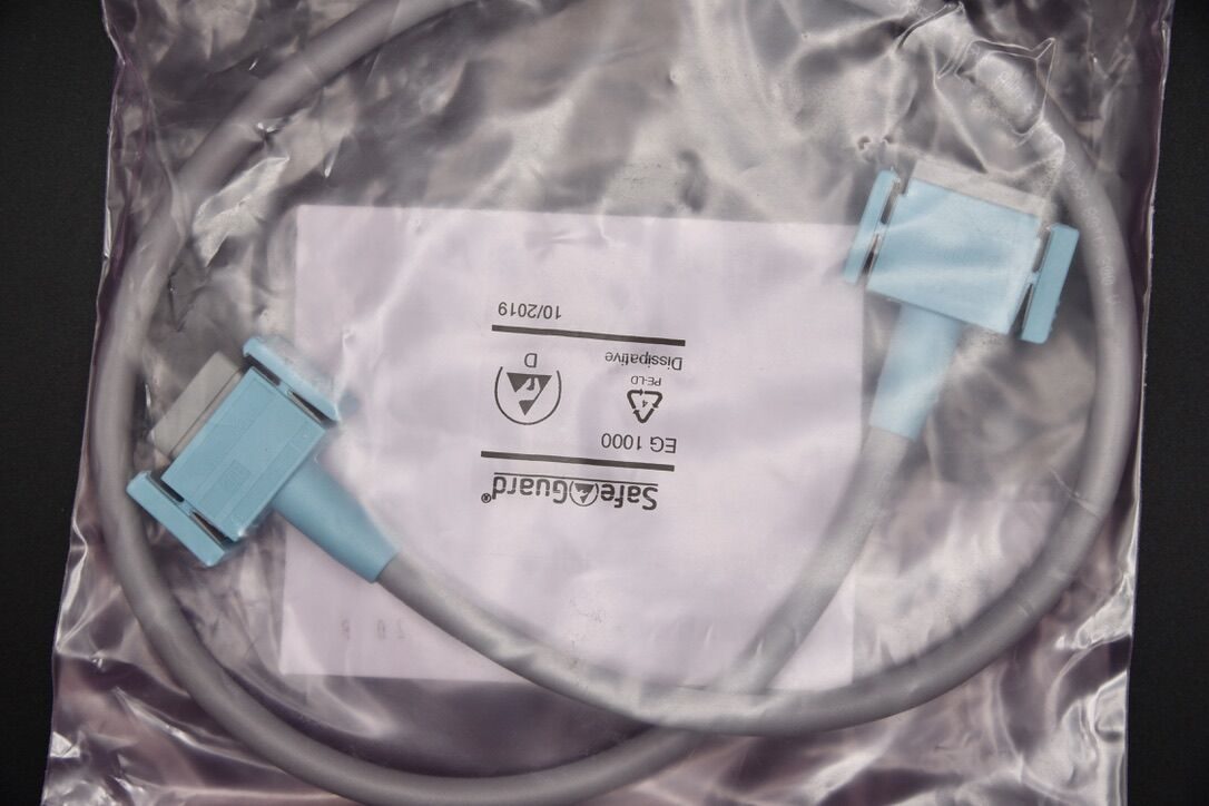 PHILIPS M3081-61626 Intellivue Interface cable, NEW — photo 2