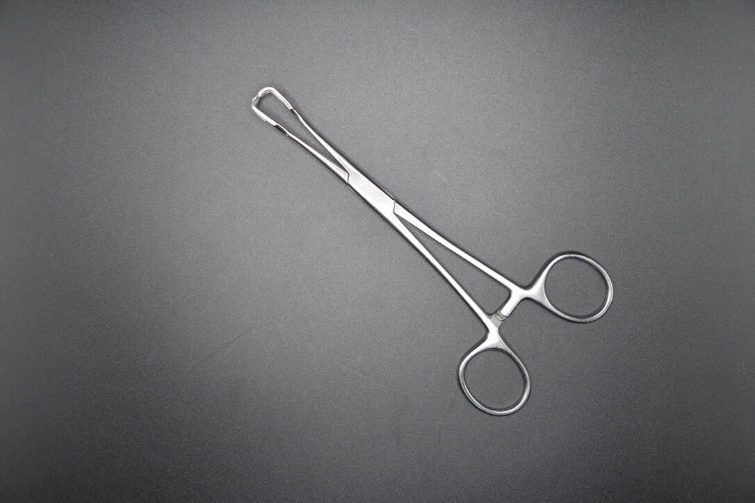 JARIT 150-160 Lahey Traction Forceps, 6.25" — photo 2