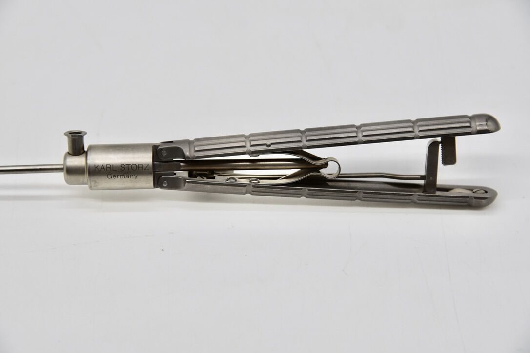 KARL STORZ 26167FN Ultramicro Needle Holder W/ Axial Handle 3mmx30cm — photo 4