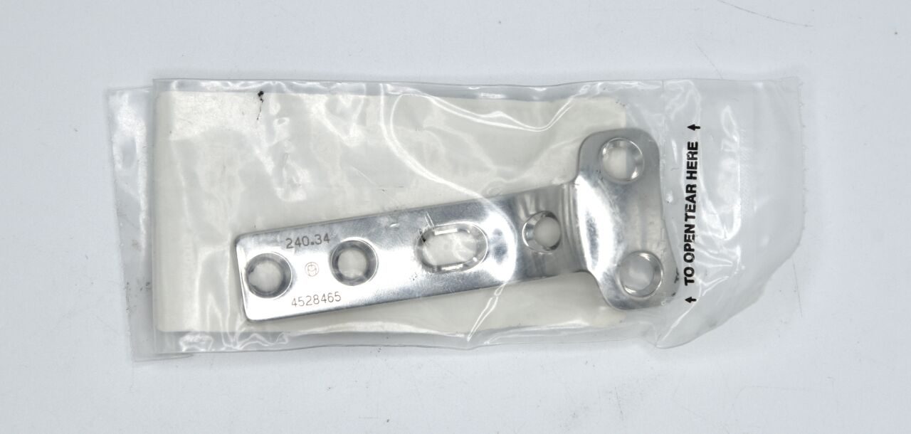 SYNTHES 240.34 T-BUTTRESS PLATE 4 HOLES/80MM — photo 2