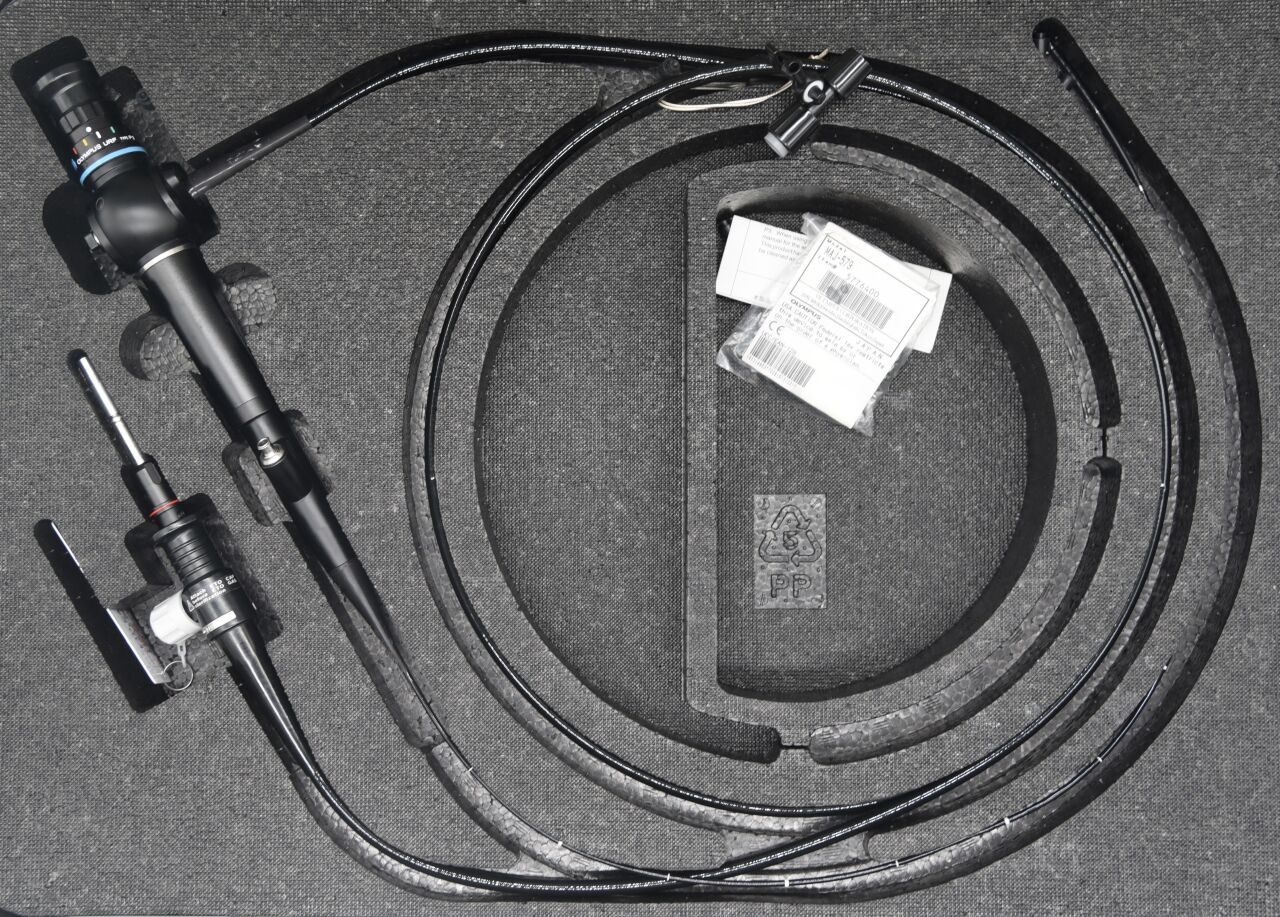 OLYMPUS URF-P3 Flexible Ureteroscope with Case — photo 2
