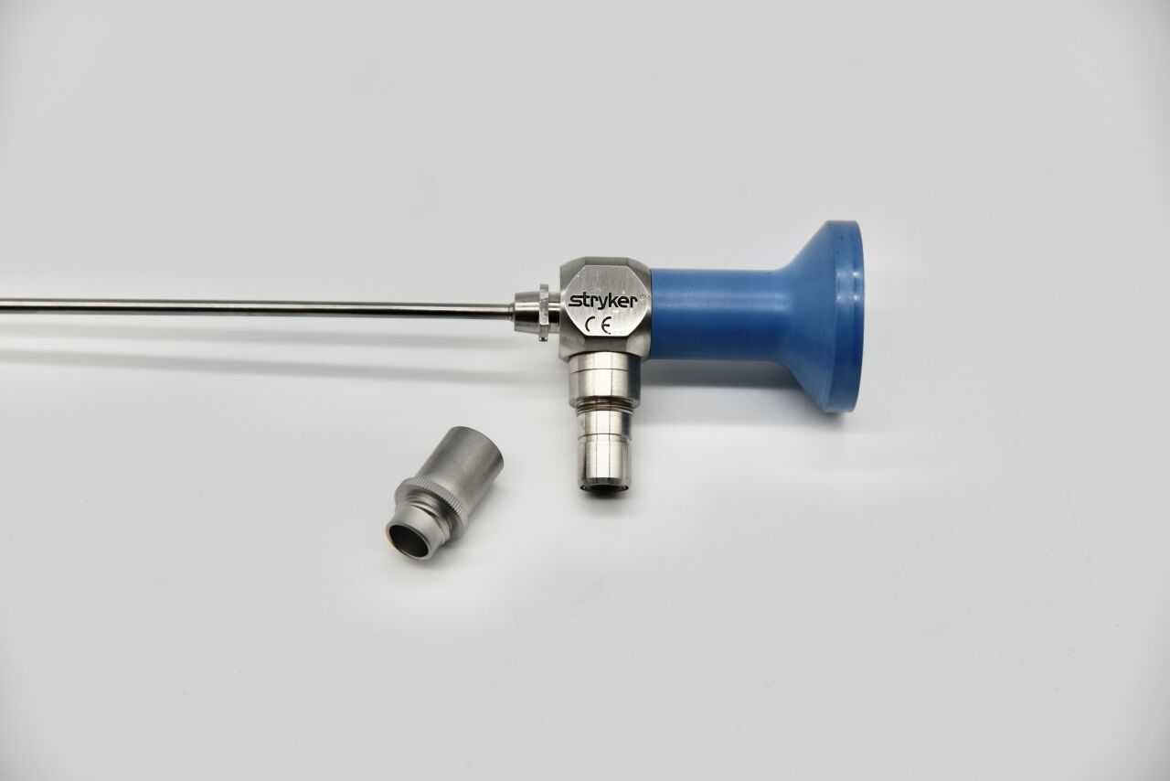 STRYKER 502-743-030 2.7 mm 30º Autoclavable Hysteroscope — photo 2