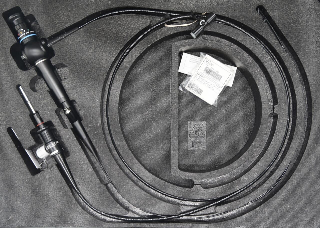 OLYMPUS URF-P3 Flexible Ureteroscope with Case
