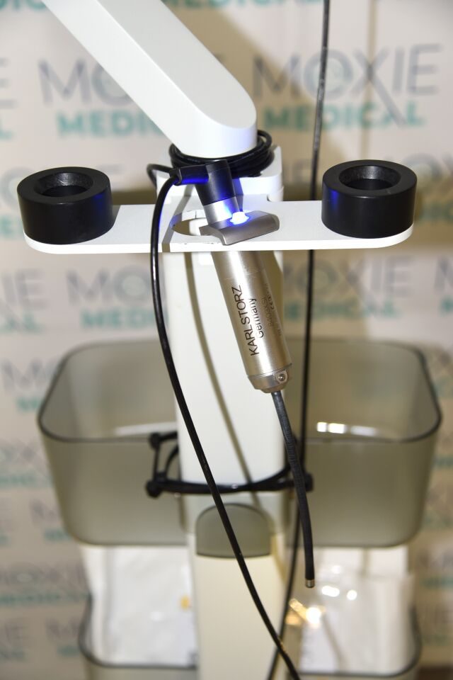 KARL STORZ 8403ZX, 8402XS Imager C-MAC 8403ZX Video Laryngoscope + 8402XS Imager + 9700VIP cart — photo 3