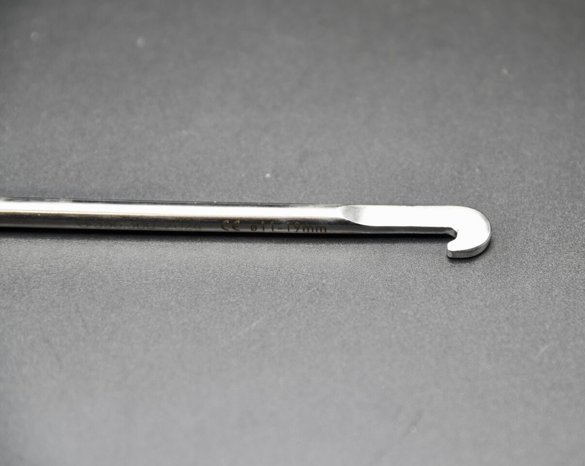 SYNTHES 355.360 EXTRACTION HOOK, THREADED, FOR 11 MM DIA AND LARGE NAILS — photo 4