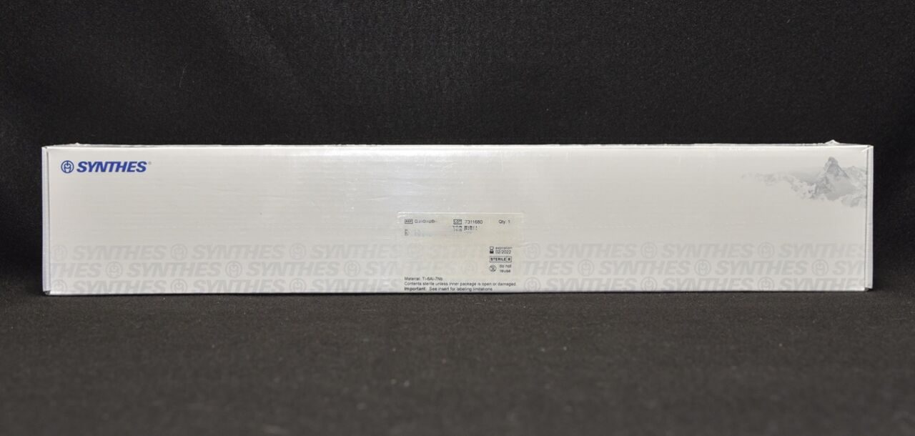 SYNTHES 474.341S 13MM TI CANNULATED FEMORAL NAIL 400MM - STERILE — photo 1