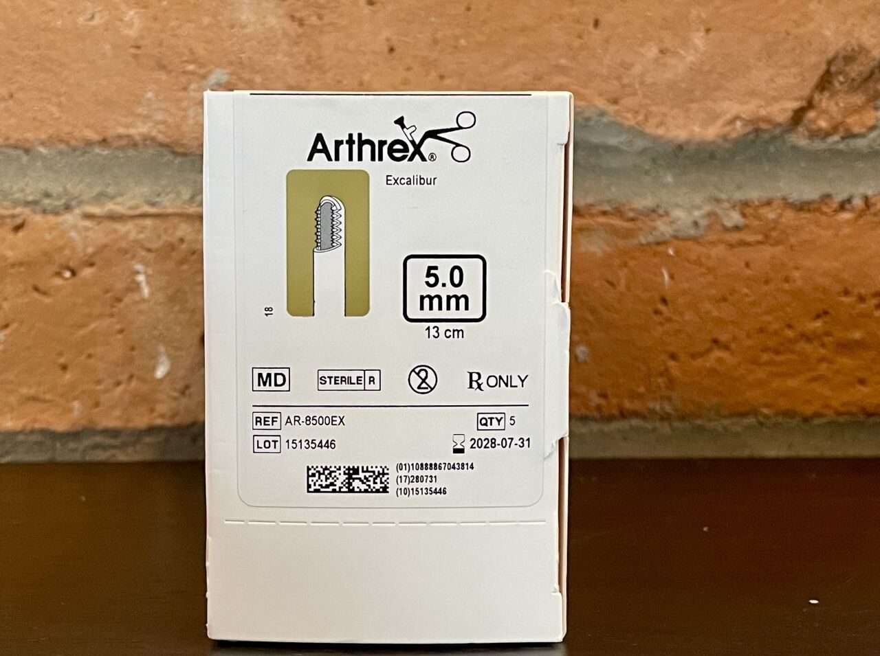 ARTHREX AR-8500EX Excalibur Arthroscopic Shaver Blade 5.0mm x 13cm — photo 2