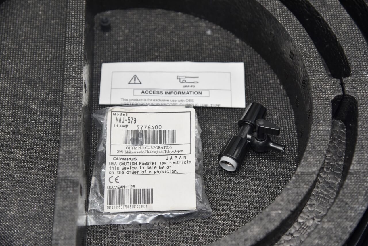 OLYMPUS URF-P3 Flexible Ureteroscope with Case — photo 6