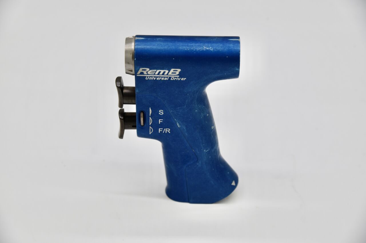 STRYKER 6400-099 000 RemB Electric Universal Driver Handpiece — photo 3