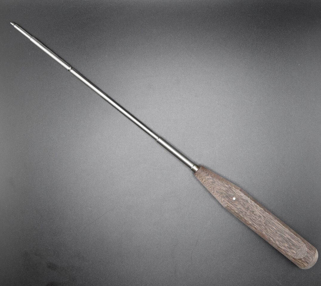SYNTHES 388.31 Long Small Hex Driver — photo 1