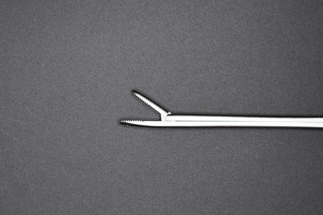 SYMMETRY 489045 Karl Storz Ferris-smith Nasal Forceps With Serrated Jaws WL 11cm — photo 3