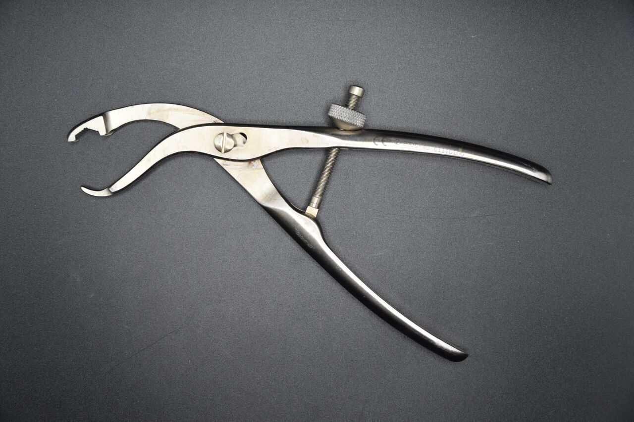 ZIMMER 2309-48 VERBRUFFE HOLDING FORCEPS — photo 2