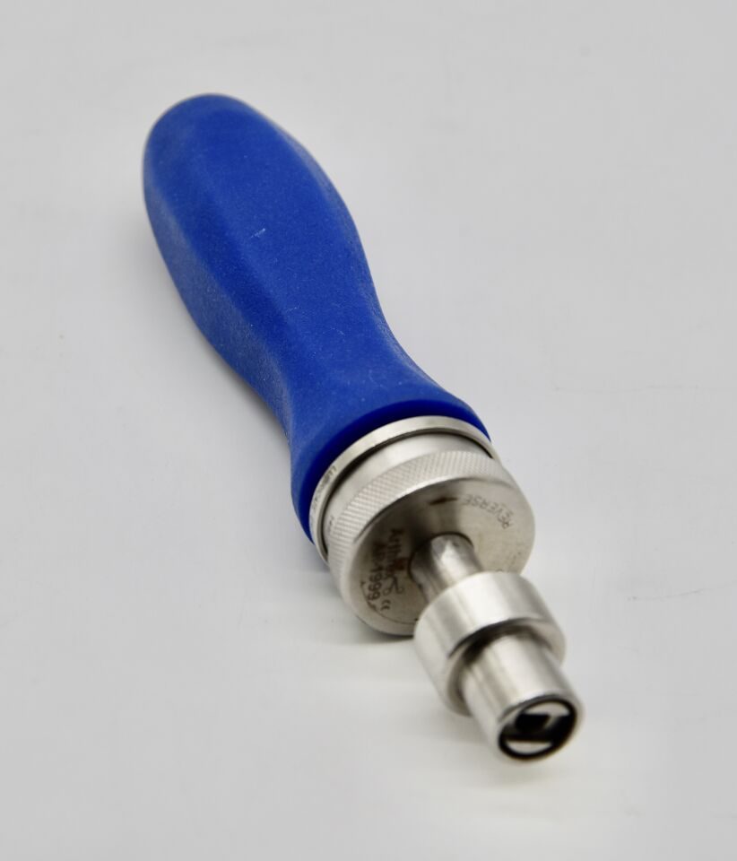 ARTHREX AR-1999 Ratcheting Screwdriver Blue Handle — photo 2