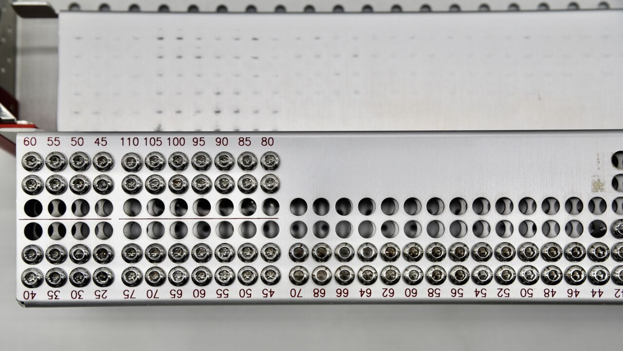 SYNTHES 115.401 115.403 LCP Locking Large Fragment Screw Set — photo 10