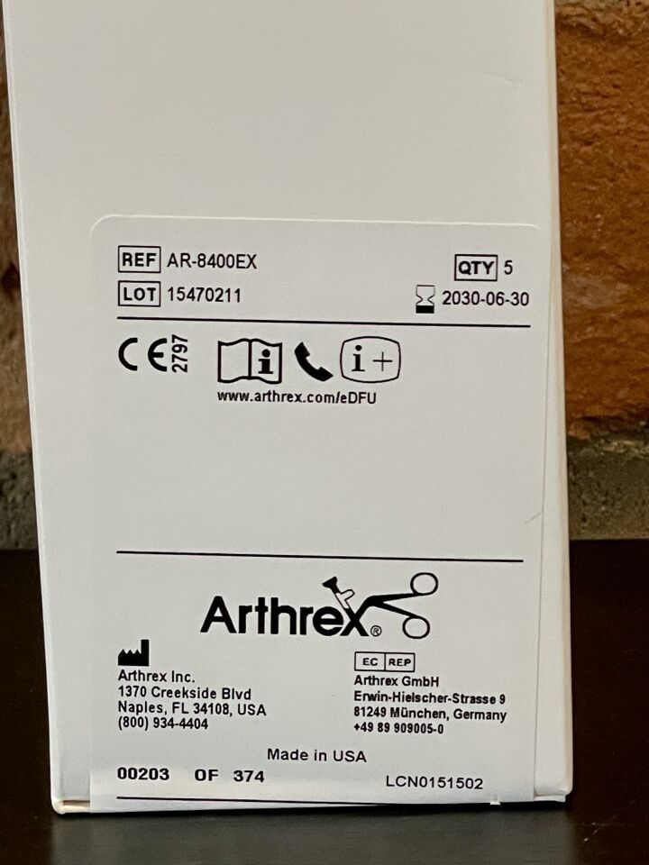 ARTHREX AR-8400EX Excalibur Arthroscopic Shaver Blade 4.0mm x 13cm, In-Date — photo 4
