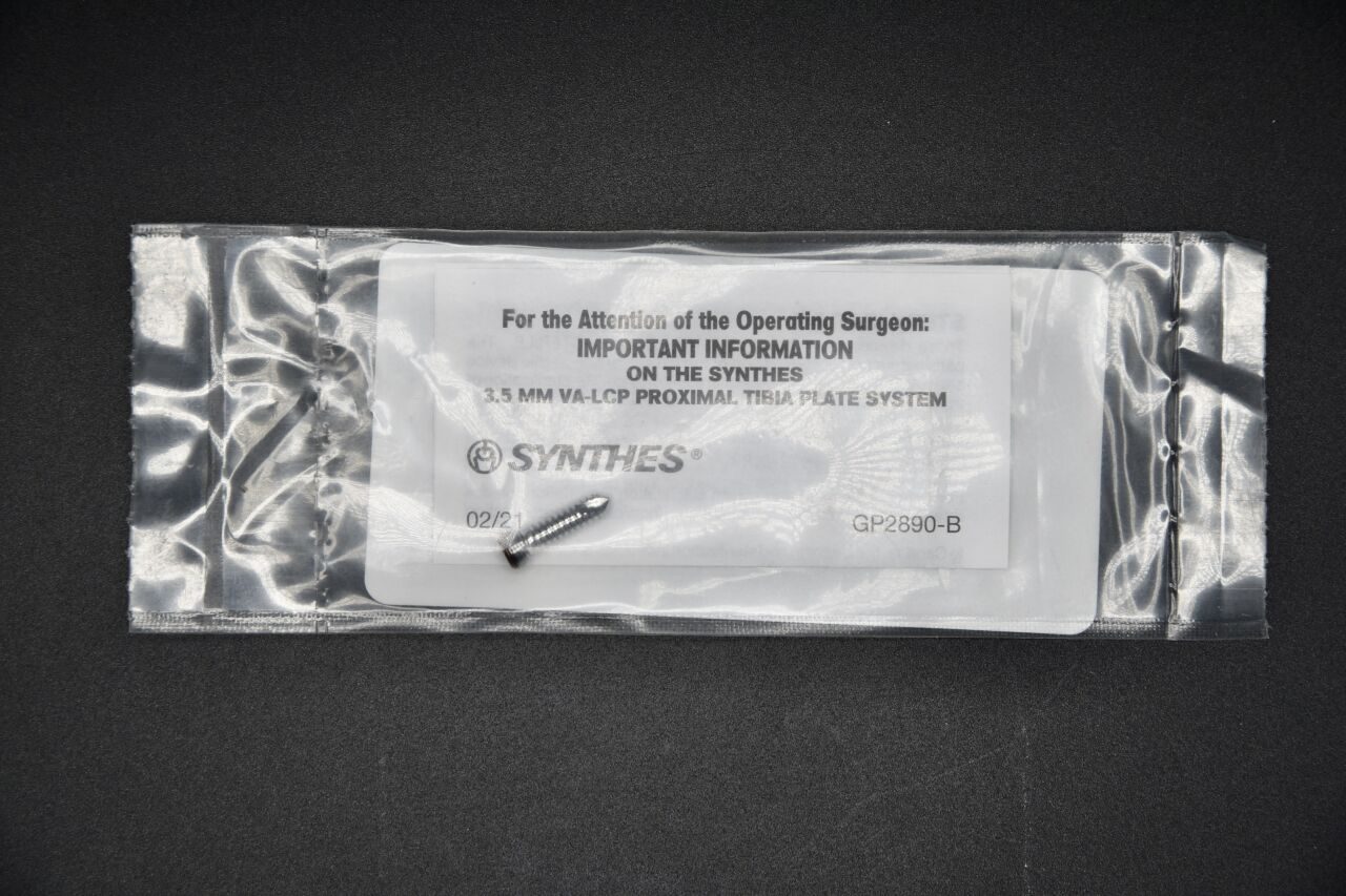 SYNTHES 02.127.114 Variable Angle Locking Screw 3.5mm — photo 2