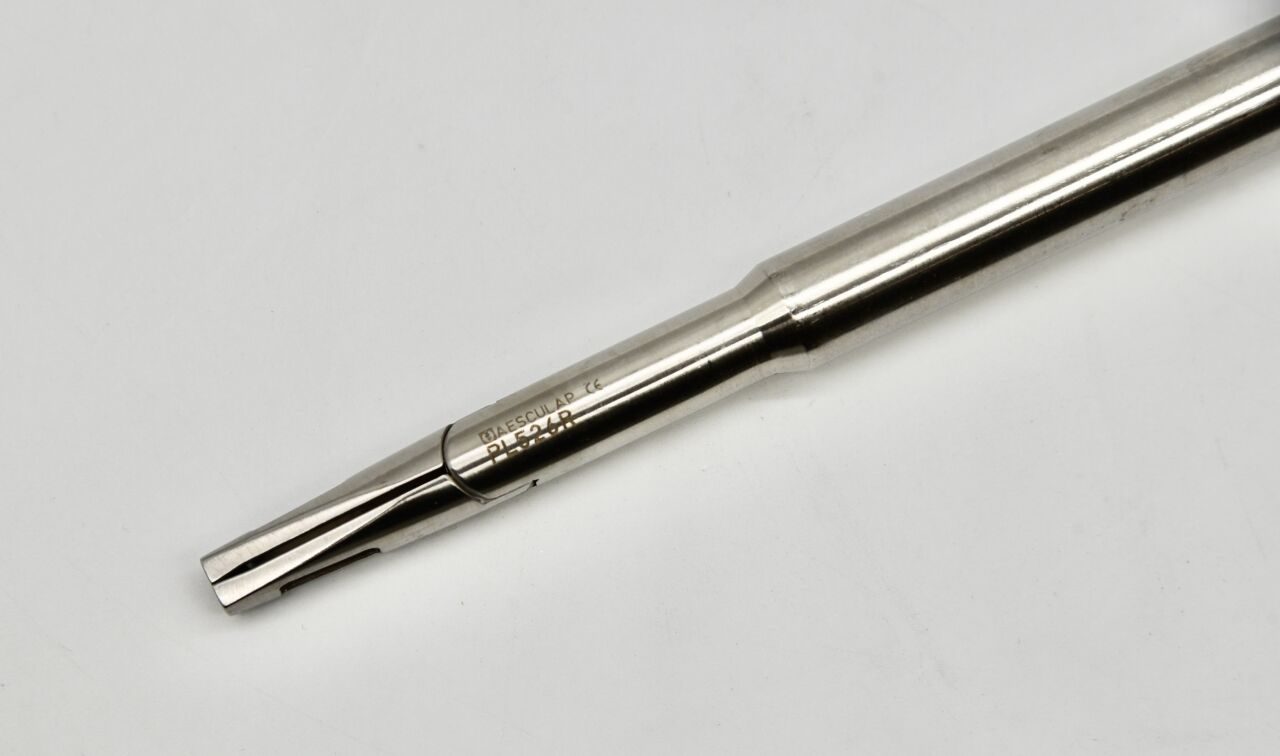 AESCULAP PL526R Surgical 12mm 35cm Clip Remover — photo 3
