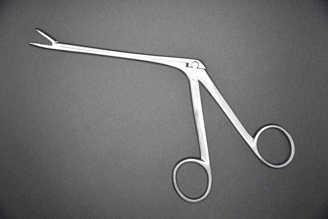 SYMMETRY 489045 Karl Storz Ferris-smith Nasal Forceps With Serrated Jaws WL 11cm — photo 1