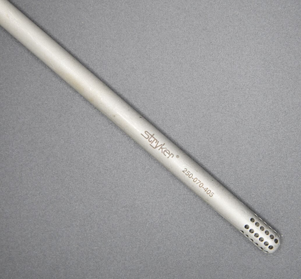 STRYKER 250-070-405 10.0MM 32CM POOL SUCTION TIP, REUSABLE WITH METAL FINISH AND REFLECTIVE TIP, REPOSABLE — photo 2