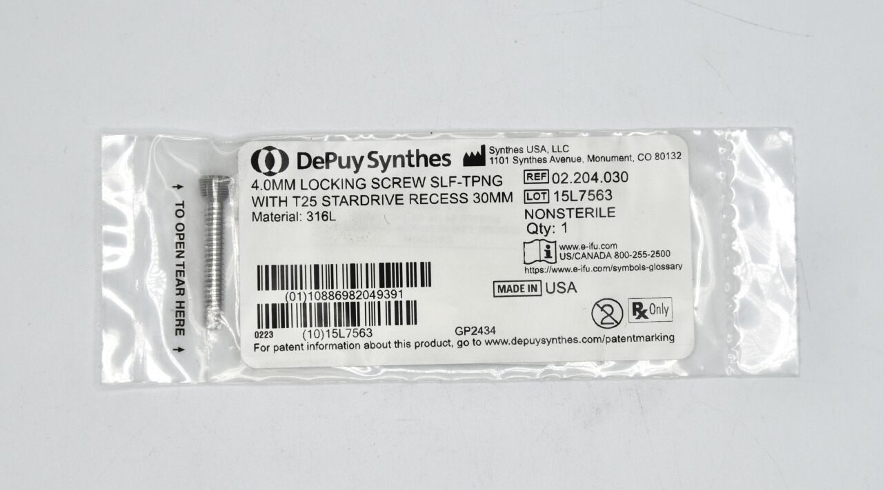 SYNTHES 02.204.030 Depuy Locking Screw with T25 StarDrive Recess — photo 1